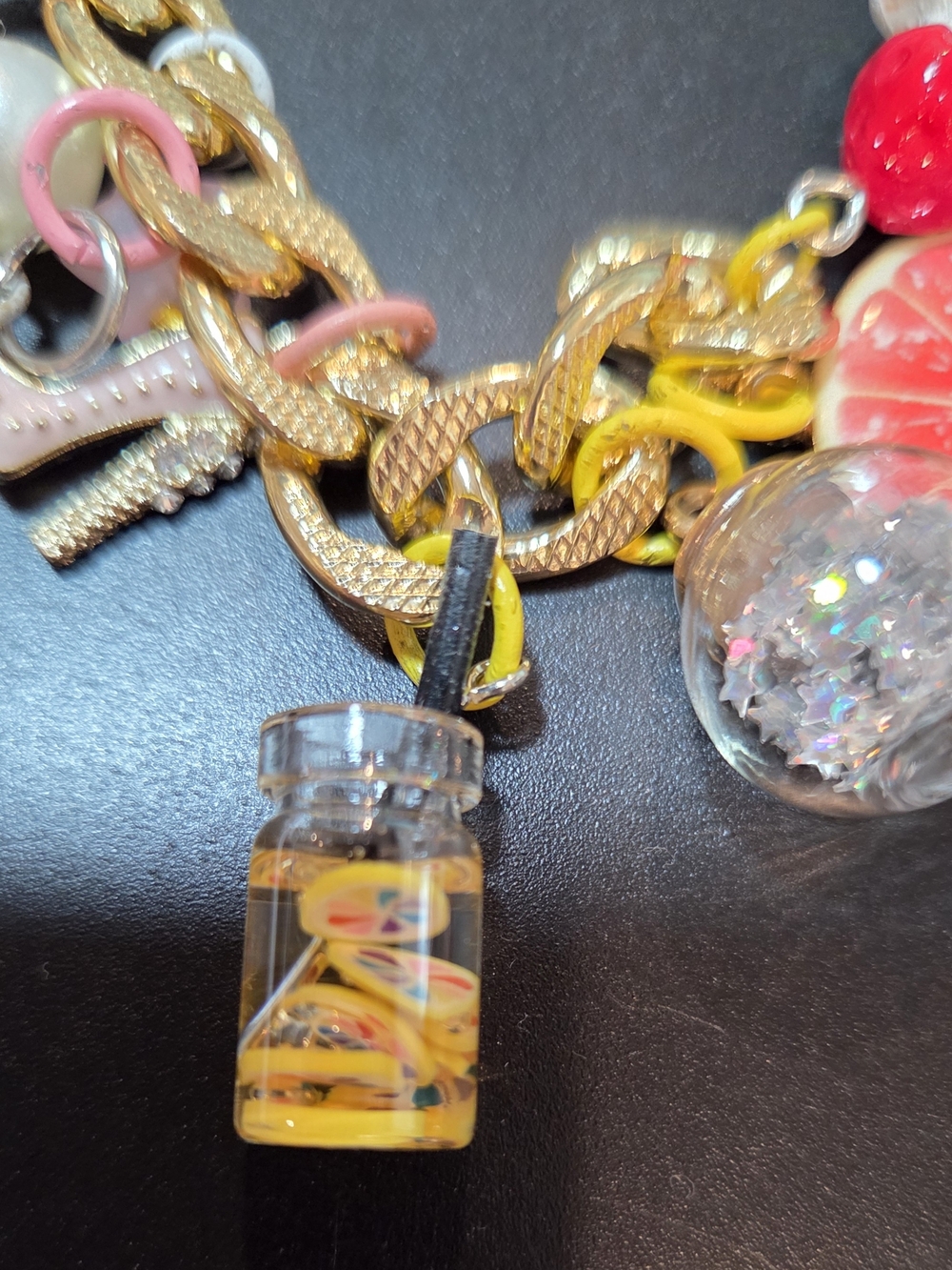 Butterfly keychain charm featuring yellow beaded stretch bracelet! - Picture 6 of 14